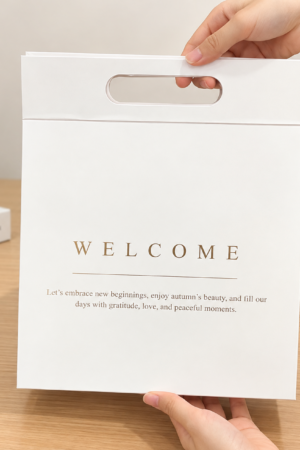 Custom Folding Gift Boxes with Handles